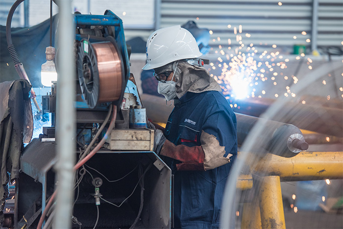 六安网架焊接车间